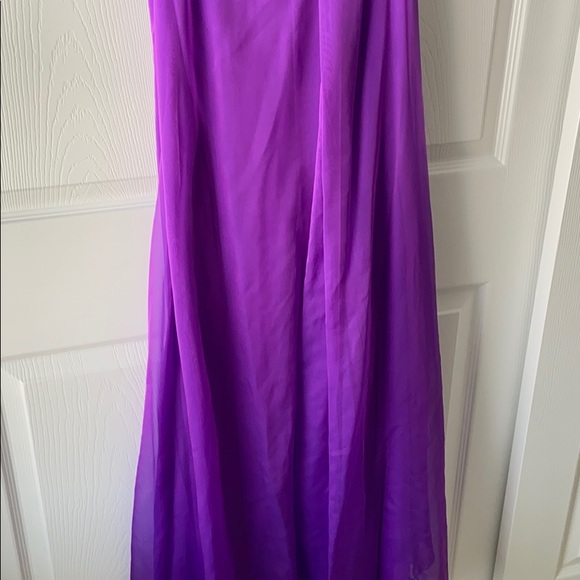 La Femme Prom Dress - Picture 6 of 10